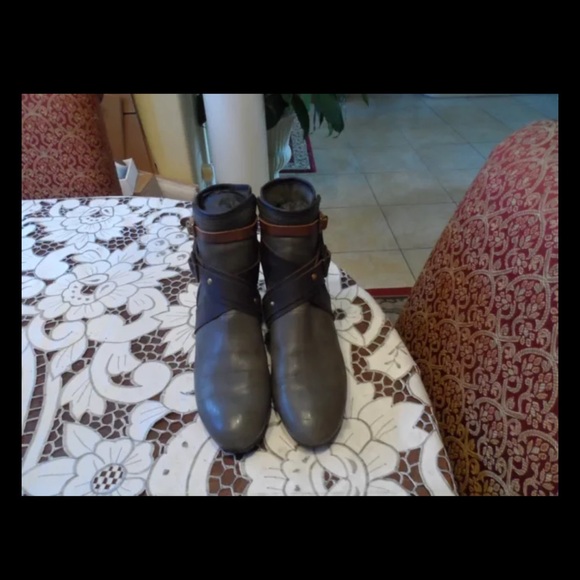 Chloe Gray Leather Ankle Boots Size 40 - Picture 6 of 9